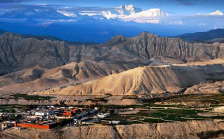 Upper Mustang Trekking