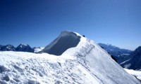 Chulu East Peak Climbing