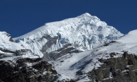 Chulu West peak Summit