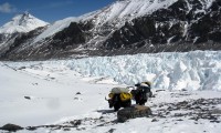 International Everest North Col Expedition from Tibet Side