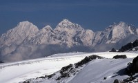 Ganesh Himal II Climbing