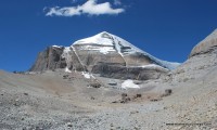 Kailash and Manasarover Lake Helicopter Tour