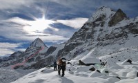 Kangchung Peak Climbing