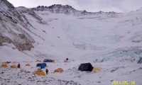 Mount Lhotse Middle Expedition