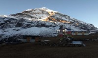 Makalu Base Camp Trekking