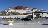 Mt Nyainquentanglha Peak Expedition in Tibet Region