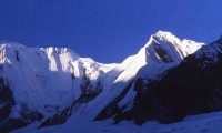 Singu Chuli (Fluted Peak) Expedition