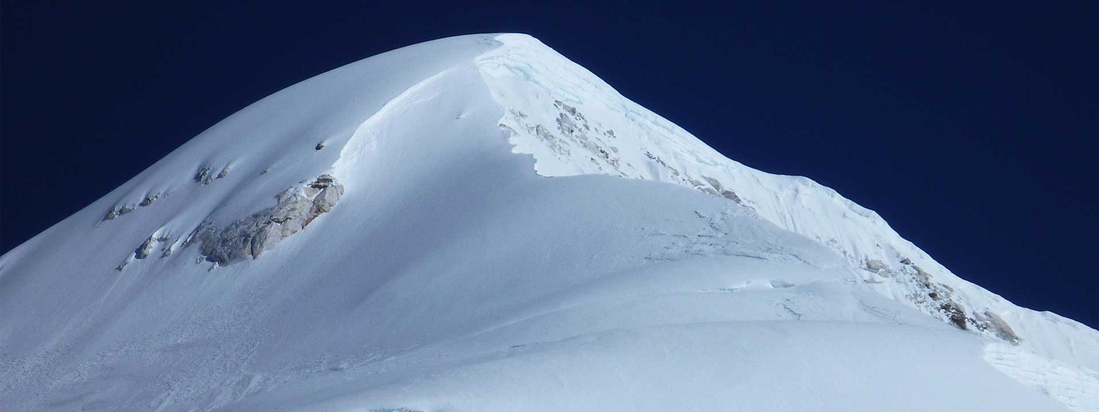 Baruntse Peak Climbing Information