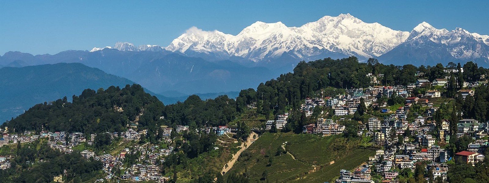 Explore the Himalayan Heritage Tour around Darjeeling and Sikkim