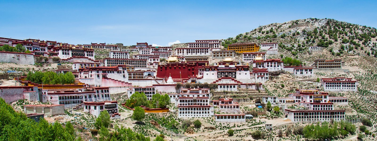 Ganden Monastery Hill Tour Tibet