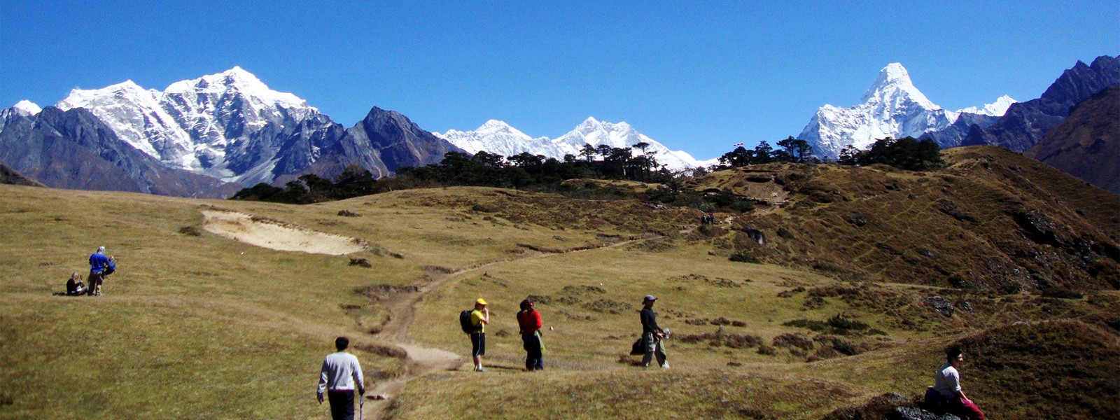 Gokyo Lake Trail Trek