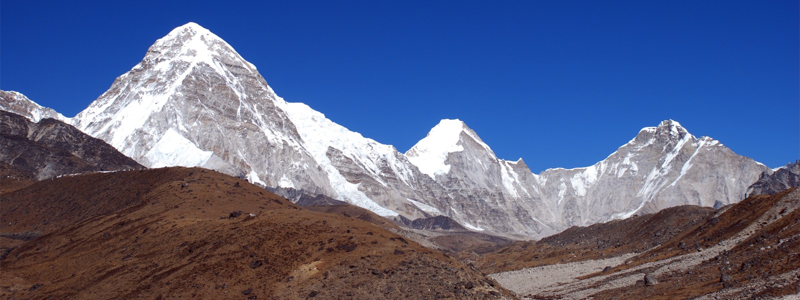 Gokyo Lake with Everest Base Camp Trekking