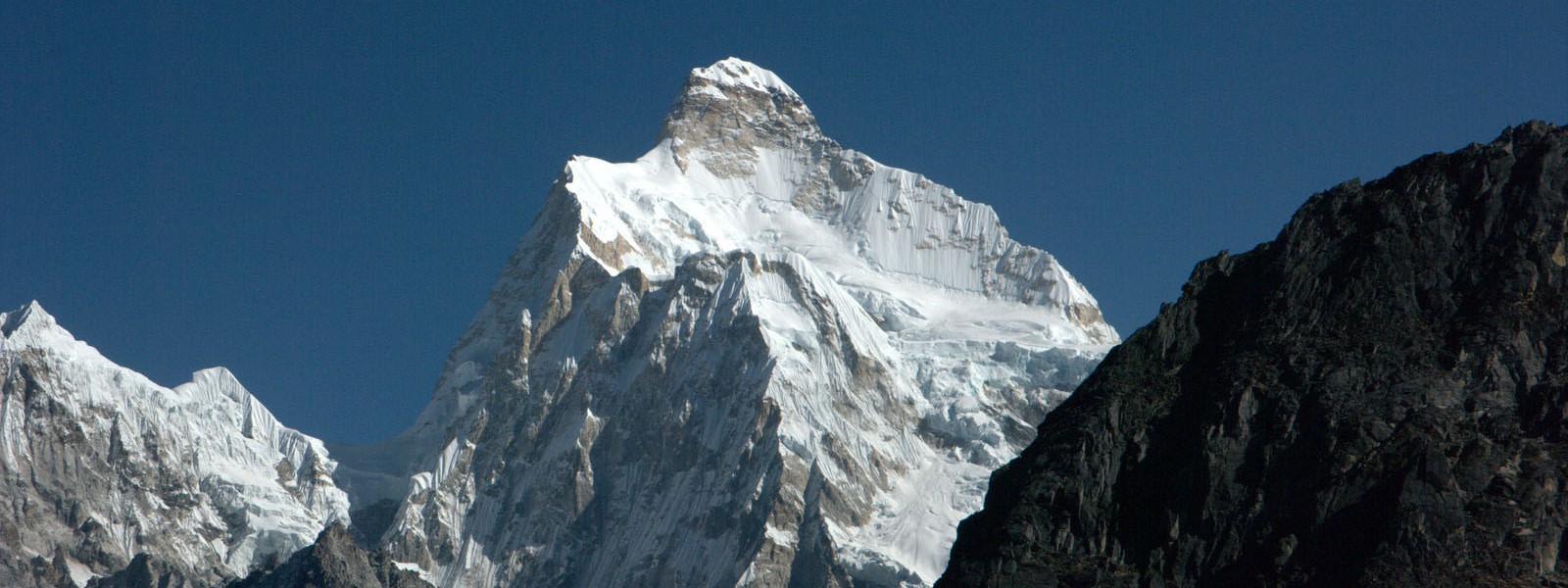 Kanchenjunga North-South Base Camp Trekking