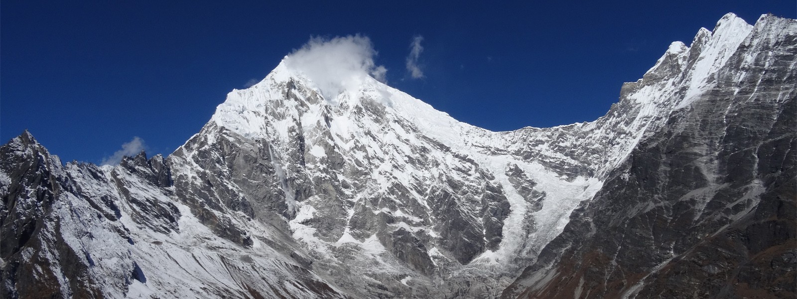 Mount Langtang Lirung Expedition - Nepal