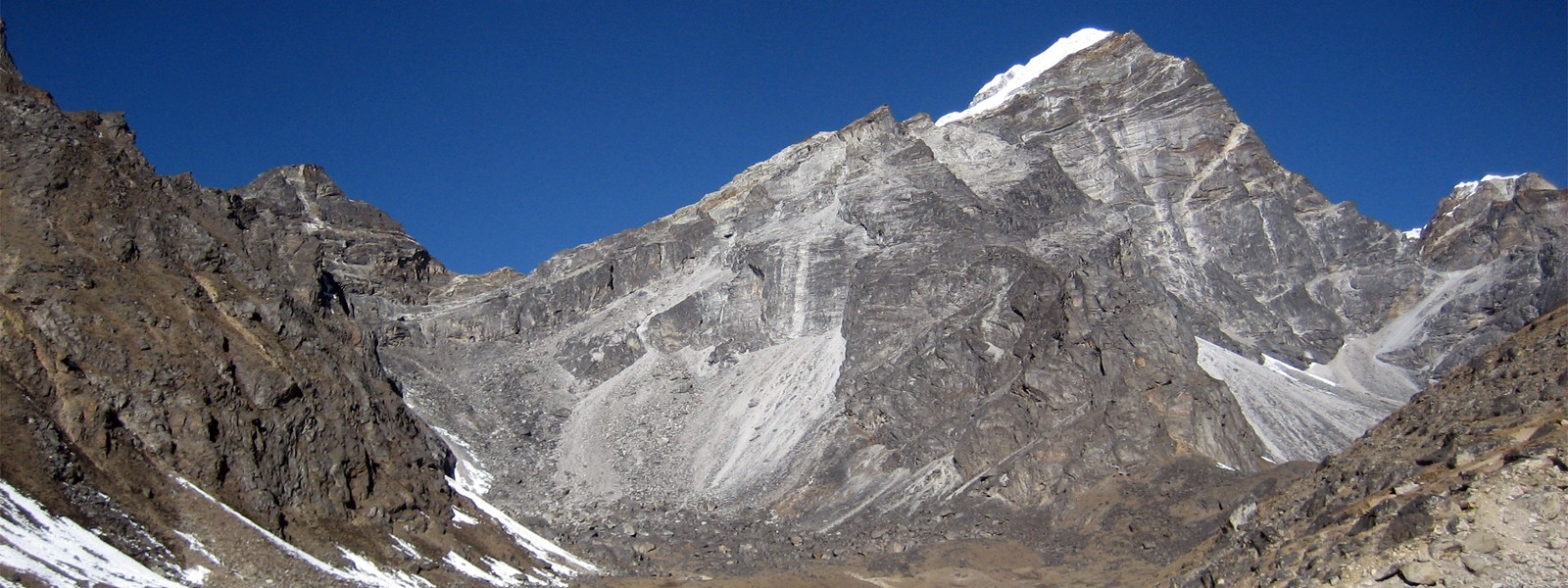 Lobuche Peak BC