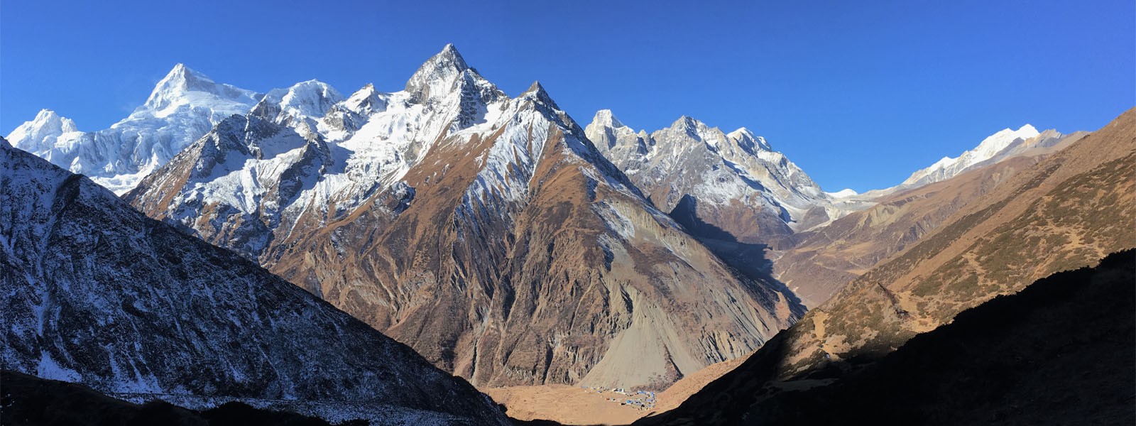 Manaslu and Annapurna Circuit Trek