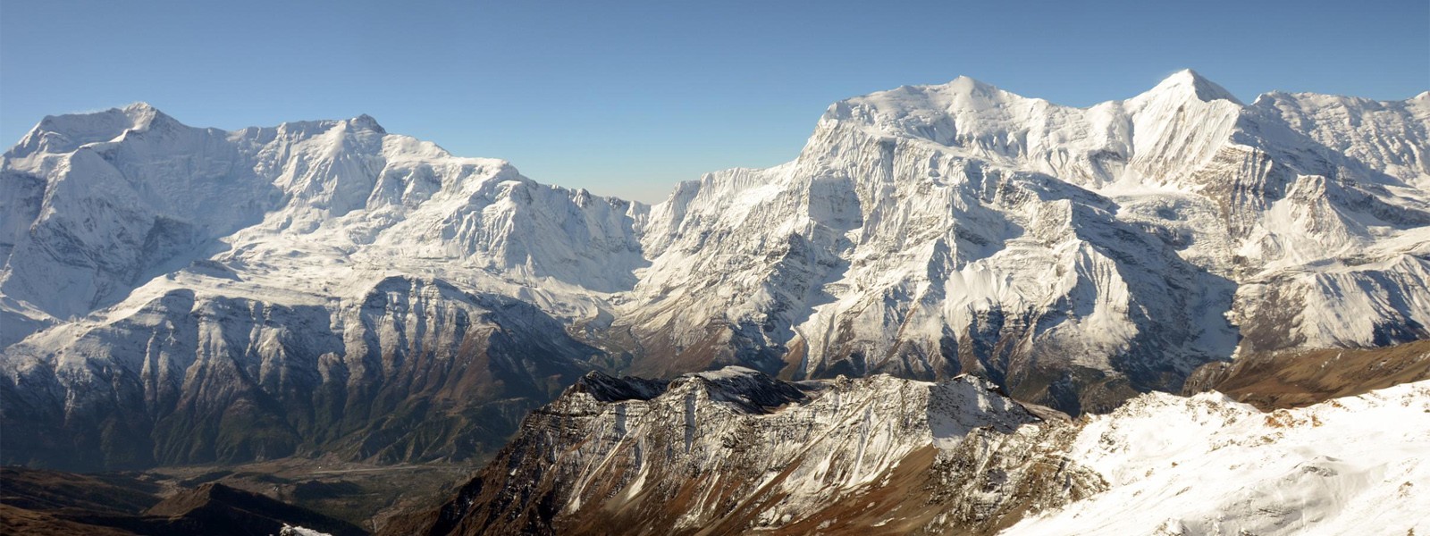 Annapurna IV Climbing