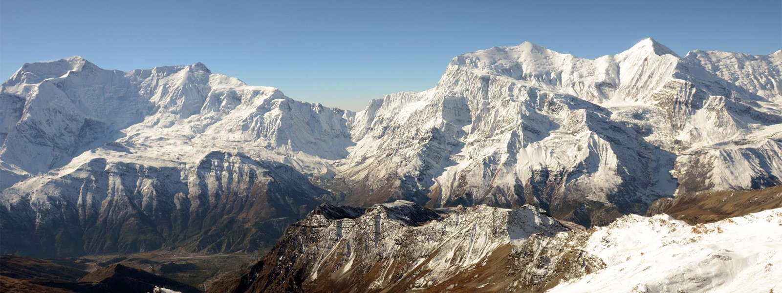 Annapurna IV Climbing