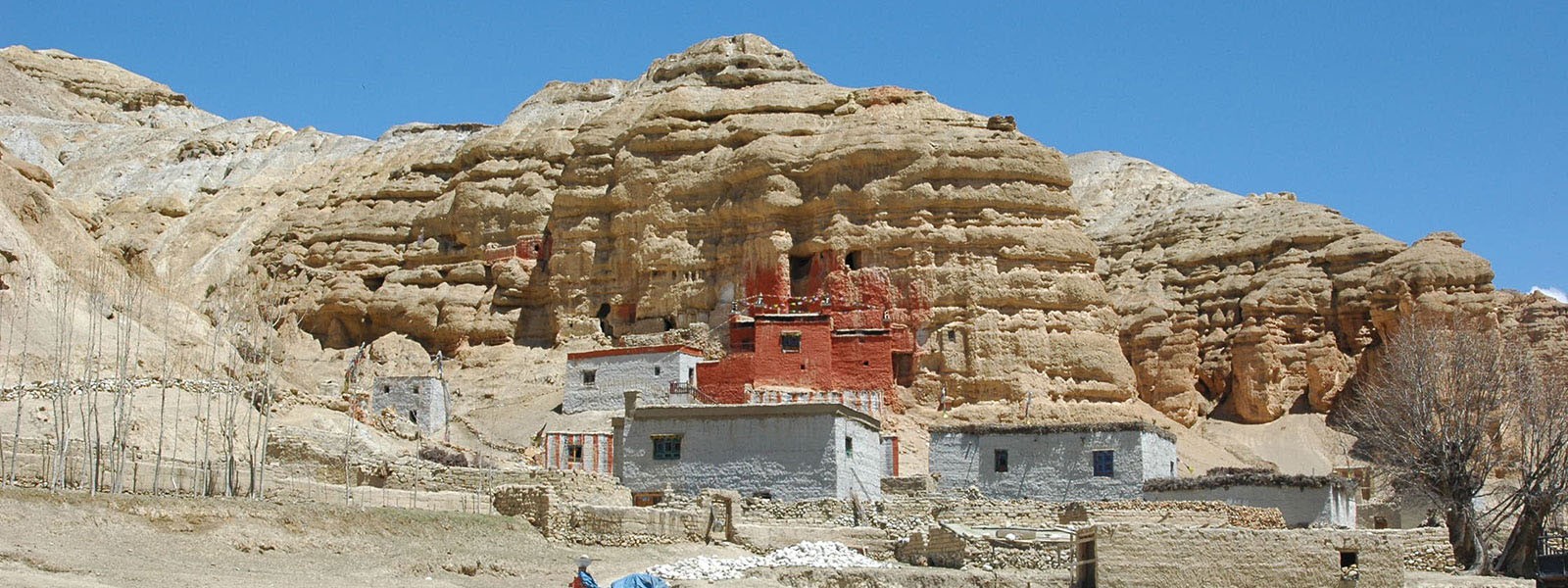 Upper Mustang, Lori Gompa and Muktinath Trekking - Nepal