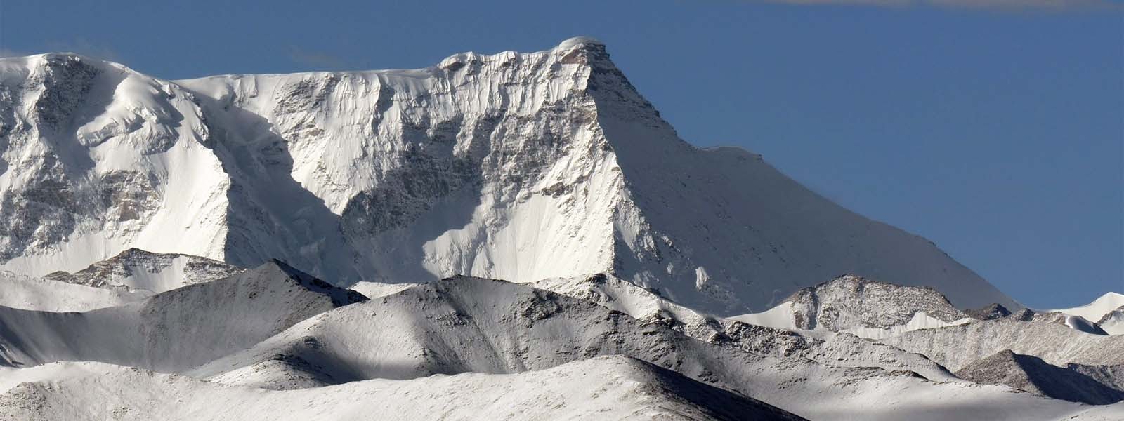Mt. Nyainqentanglha Climbing