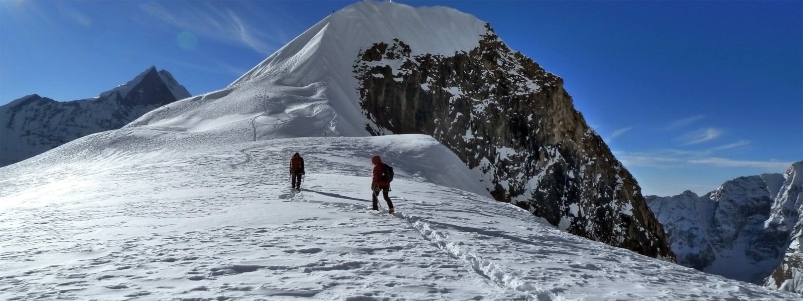 Tharpu Chuli Peak Climb