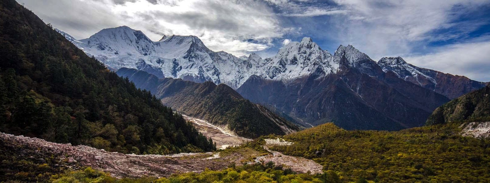 Tsum Valley and Manaslu Circuit Trekking