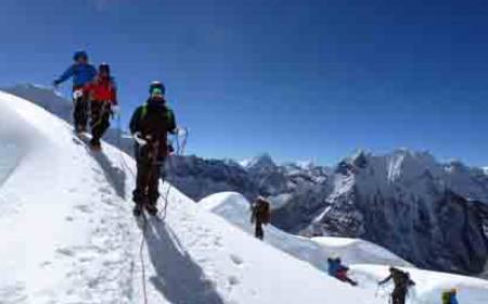 Phari Lapcha Peak Climbing